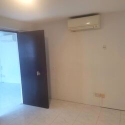 Toa Payoh Central (D12), Shop House #573586861